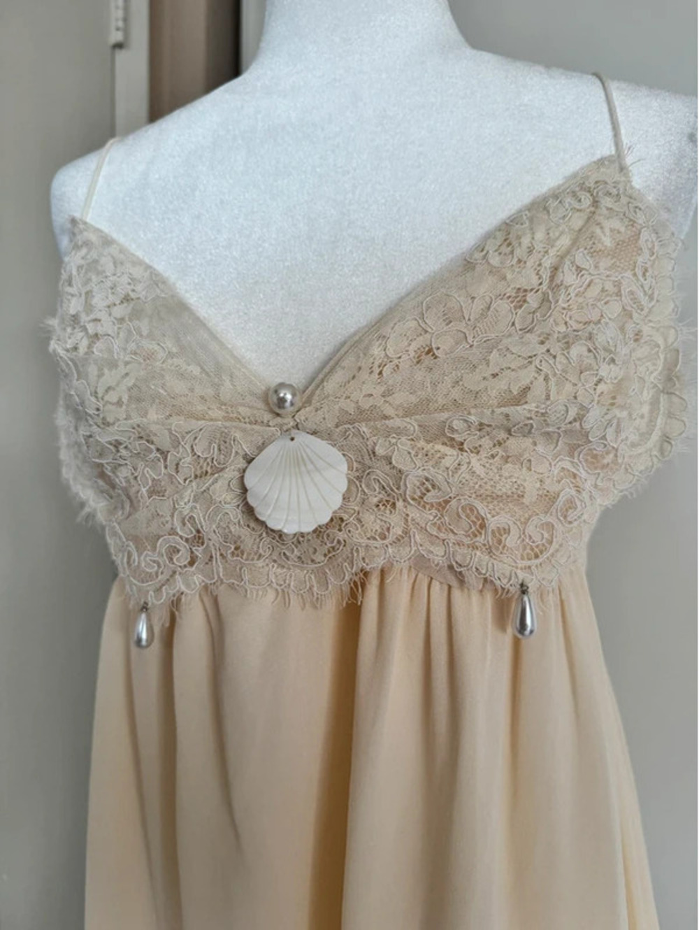 Lacemade dress